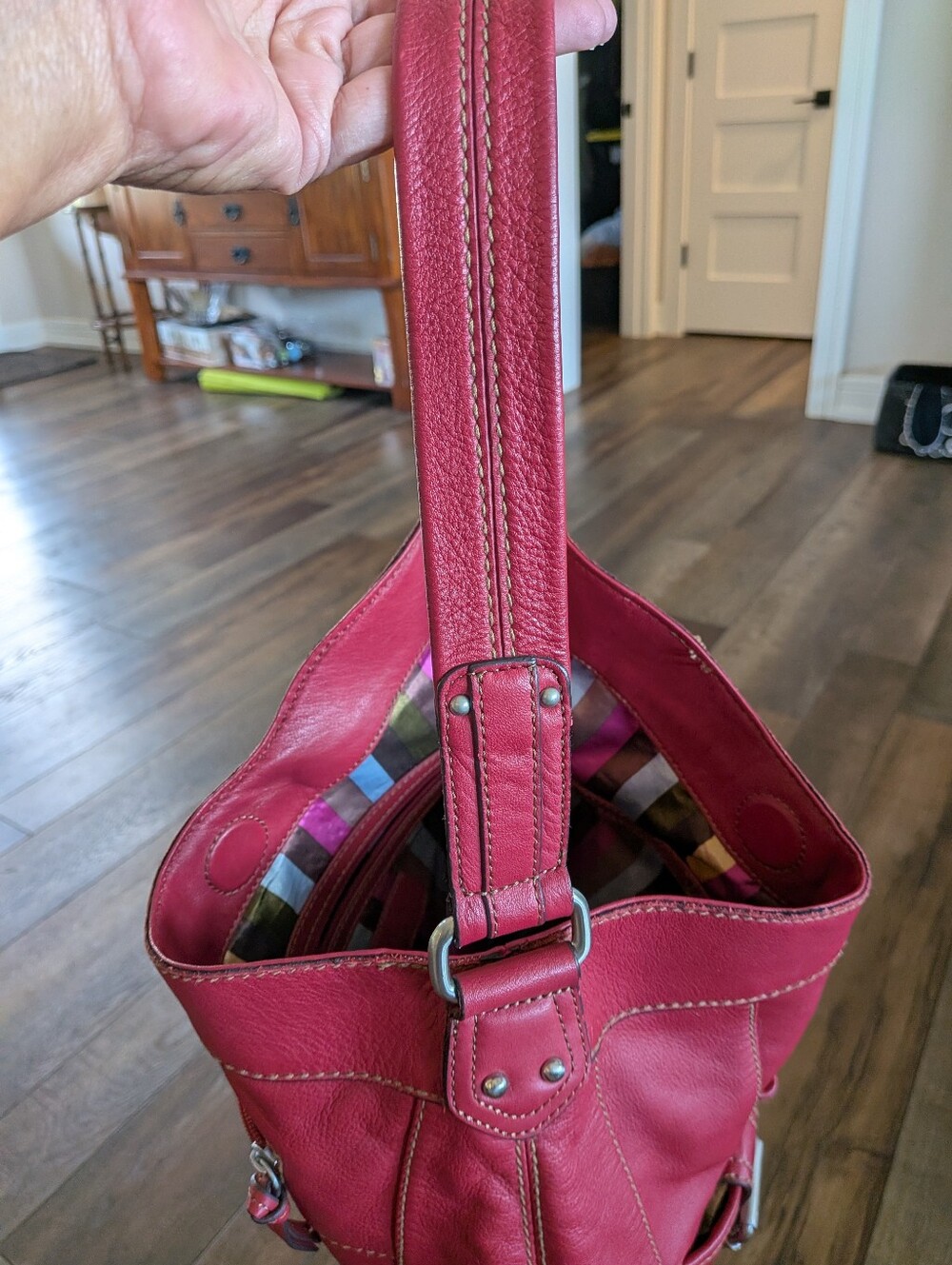 Tignanello Red Leather Shoulder Bag Hobo Braided Detail - Picture 10 of 12
